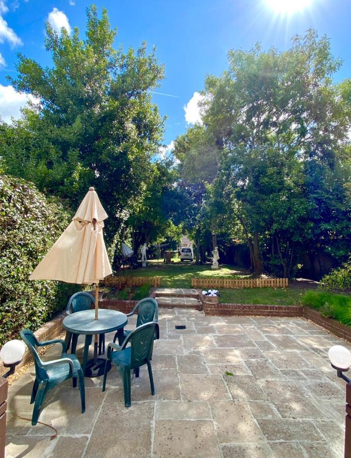 Bed and Breakfast Lala Mundi Brading Exterior foto